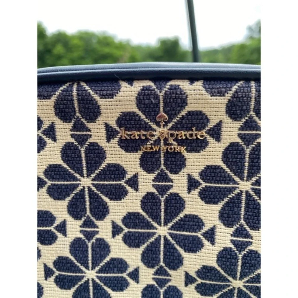 kate spade classic stylish